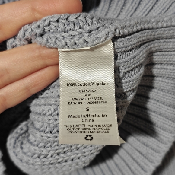 NWT Free Assembly Knit Sweater Size Small Clean Girl Aesthetic Baby Blue Cotton - Picture 4 of 5